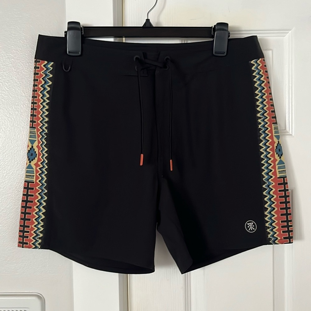 ROARK REVIVAL PASSAGE 16-INCH SIDE PANEL BOARD SHORTS MEN'S